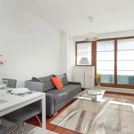 Nowoczesne W Gdyni Z Pieknym Widokiem I Parkingiem By Renters Appartement