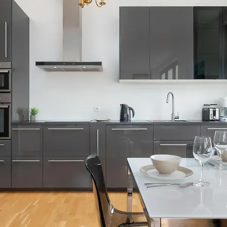 Nowoczesne W Gdyni Z Pieknym Widokiem I Parkingiem By Renters Appartement Gdynia