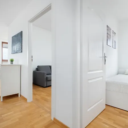 Nowoczesne W Gdyni Z Pieknym Widokiem I Parkingiem By Renters * Gdynia