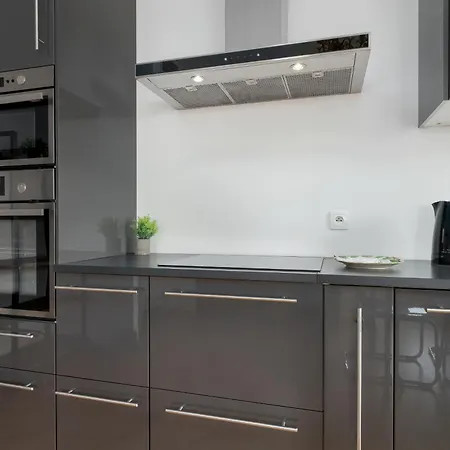 Nowoczesne W Gdyni Z Pieknym Widokiem I Parkingiem By Renters דירה גדינייה