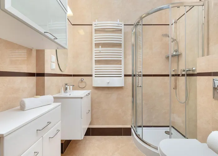 Sea Towers Nowoczesne W Gdyni Z Pieknym Widokiem I Parkingiem By Renters Apartamento