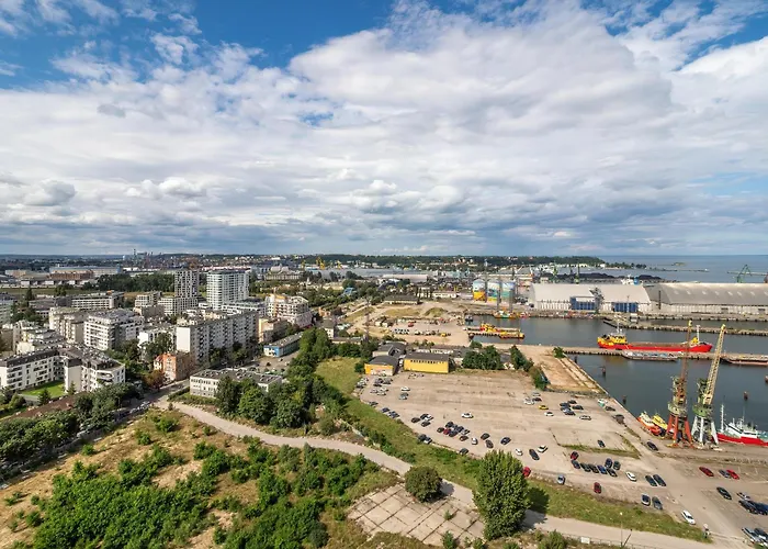 Sea Towers Nowoczesne W Gdyni Z Pieknym Widokiem I Parkingiem By Renters